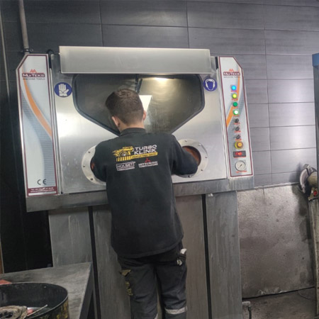 Kumlama ve Parça Yıkama Makineleri